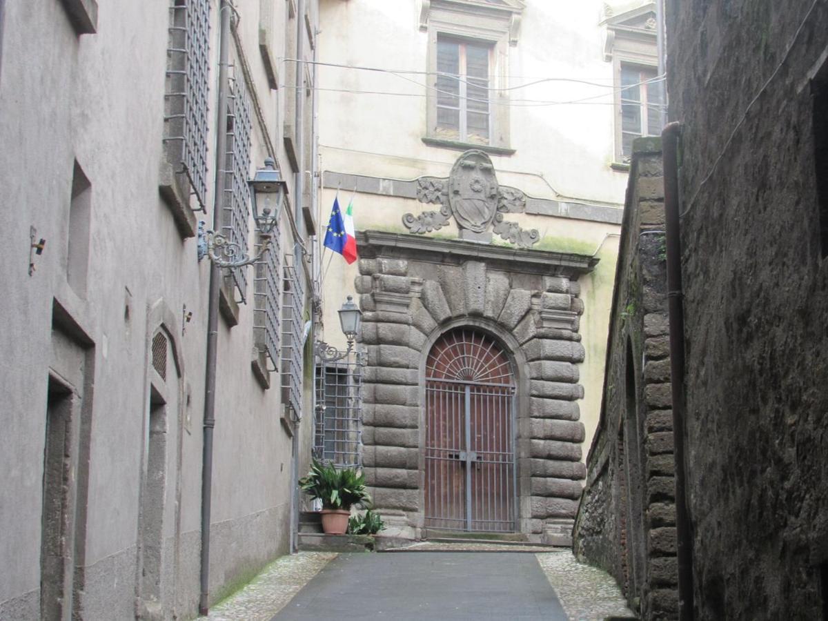 B&B Il Grifo Bomarzo Bagian luar foto